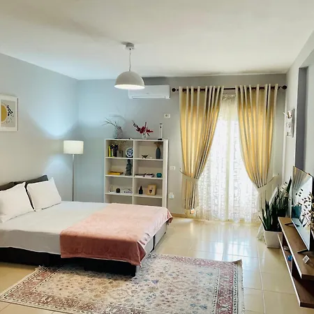 Apartment - Center Divjaka