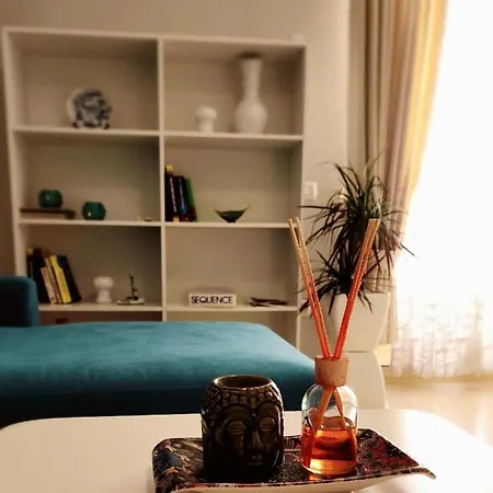Apartment 2 - Center
