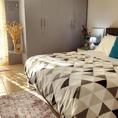 2 - Center Apartment Divjake