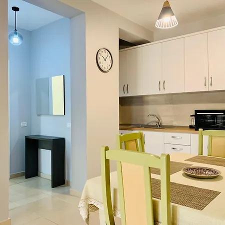Apartment 2 - Center Divjake